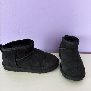 UGG Black Kids Boots